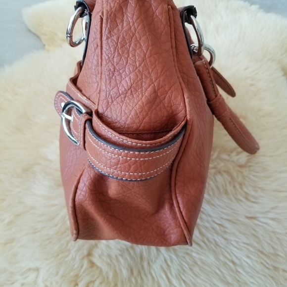 👠 Faux Leather Brown Slouchy Purse - Picture 7 of 14
